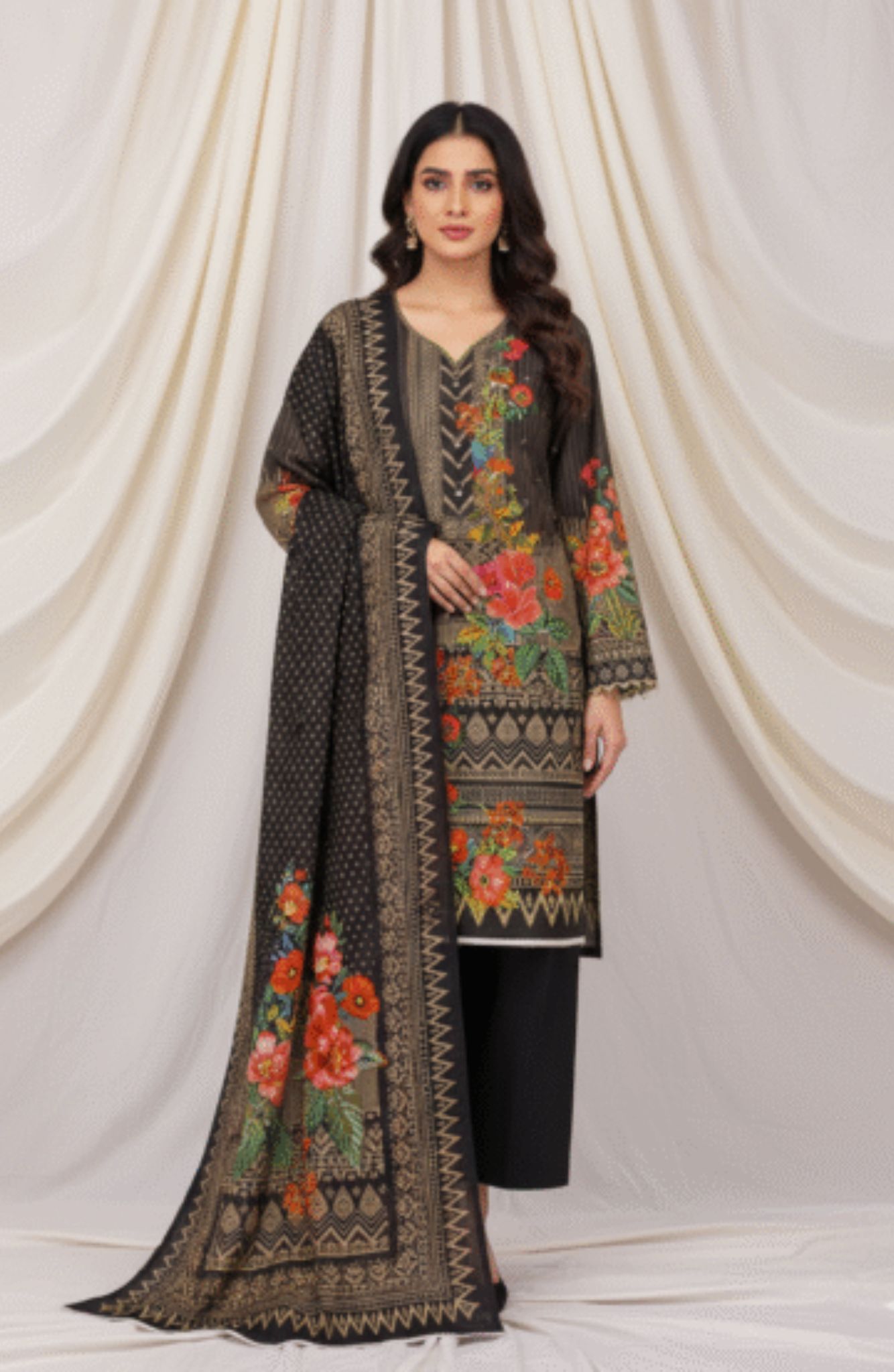 Digital Khaddar - Unstitched 3pcs - D9906 Digital Khaddar - Unstitched 3pcs - D9906