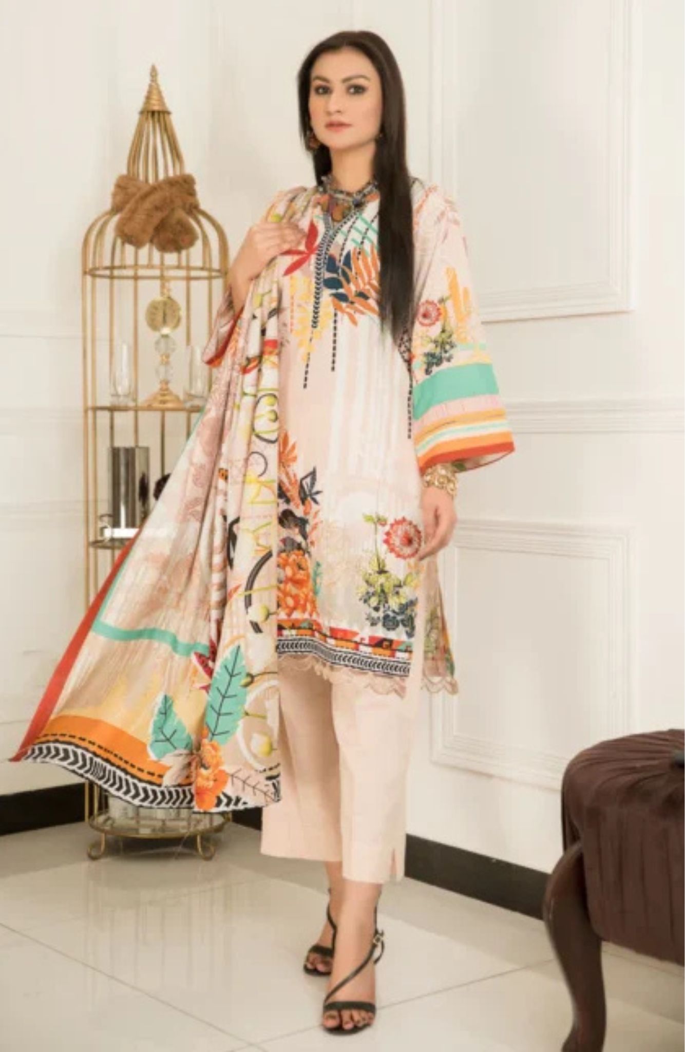 Khaddar - Unstitched 3pcs - D11 Khaddar - Unstitched 3pcs - D11