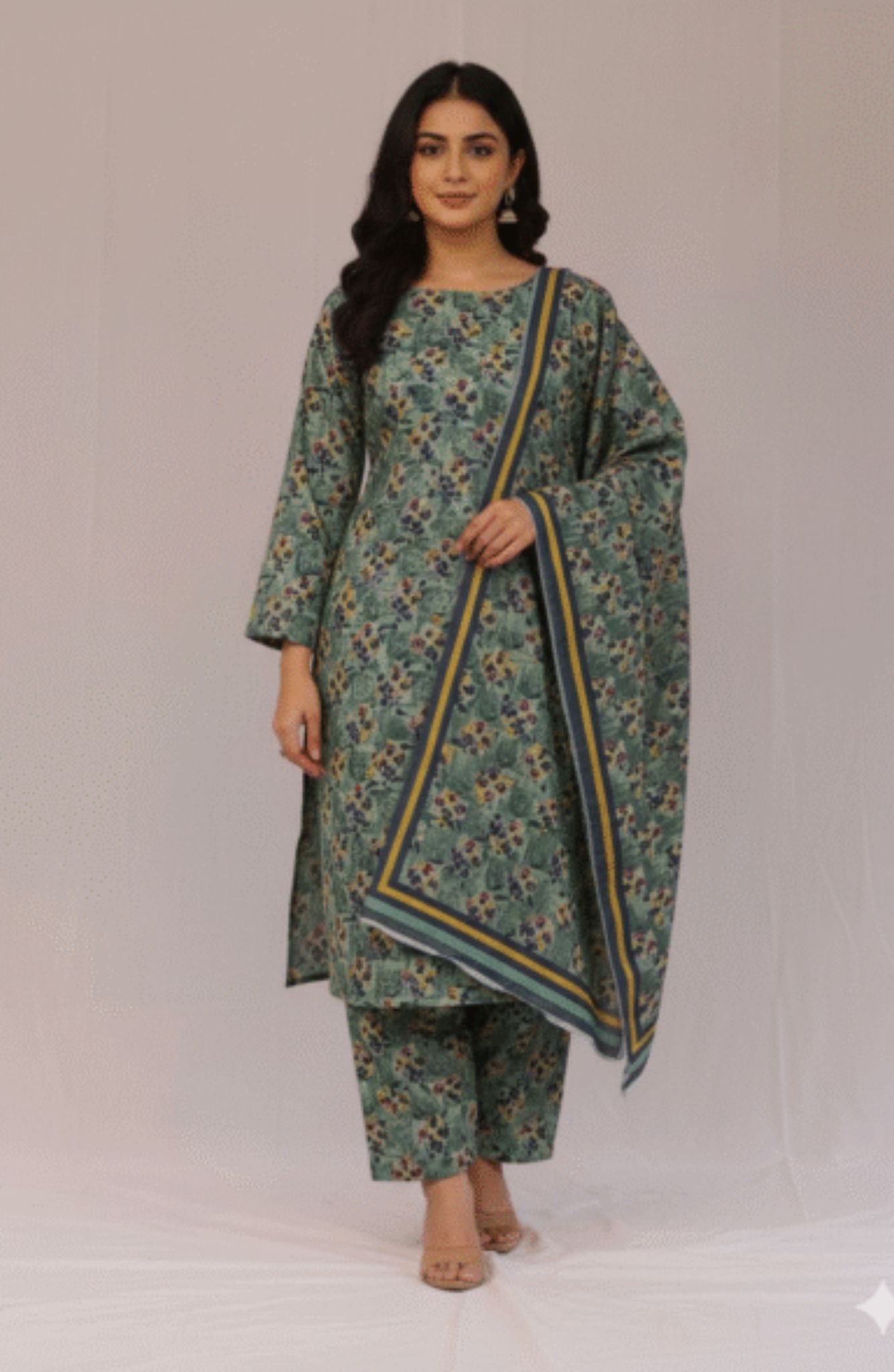 Silk Karandi- Unstitched 3pcs - D323 Silk Karandi- Unstitched 3pcs - D323