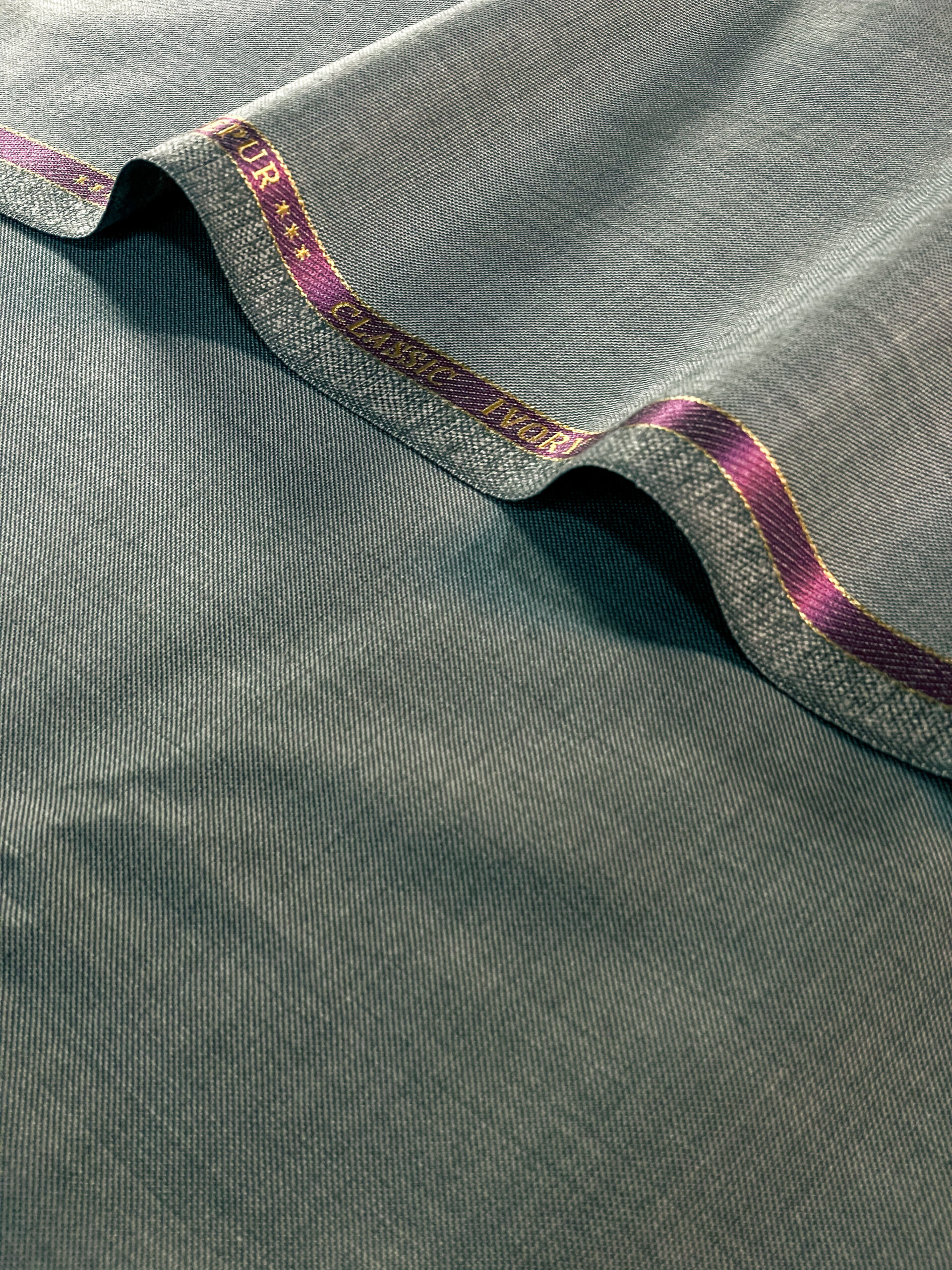 Lawrencepur - Classic Ivory Suiting Fabric (Lt Grey)